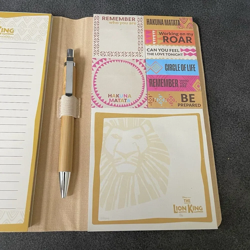 Disney's THE LION KING Broadway Musical Souvenir Folding Notepad Notebook W/ Pen